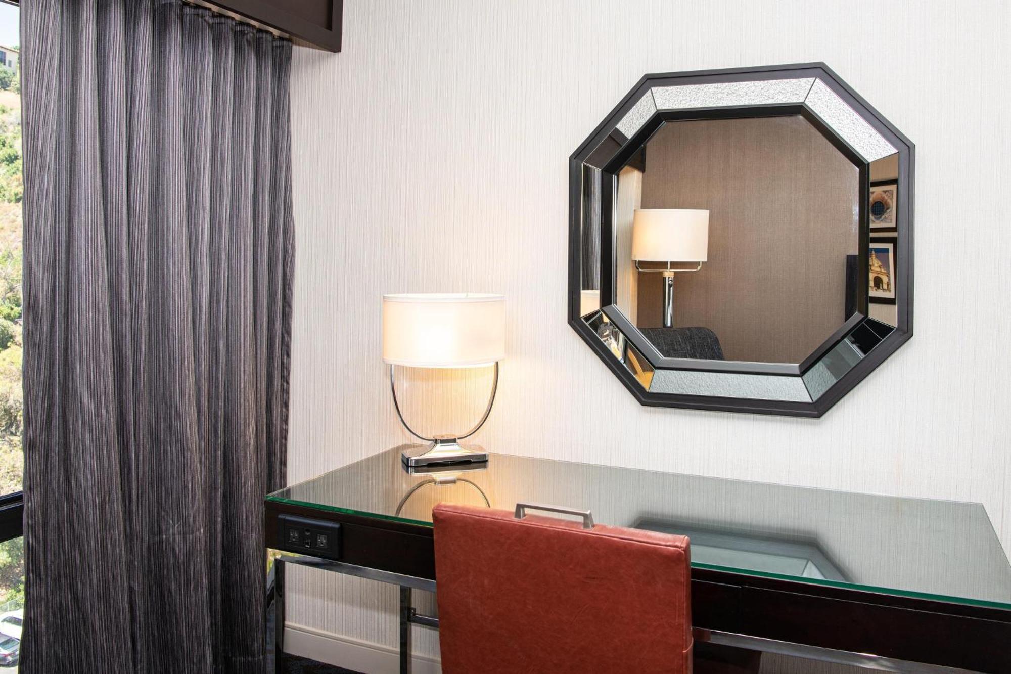 Sheraton Mission Valley San Diego Hotel Eksteriør billede